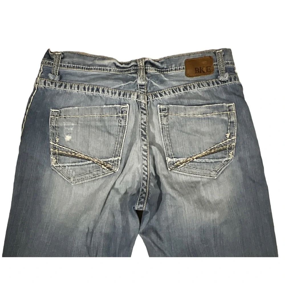 BKE Buckle Mens 34x30.5 Marshall Light Wash Blue Jeans Mens Denim